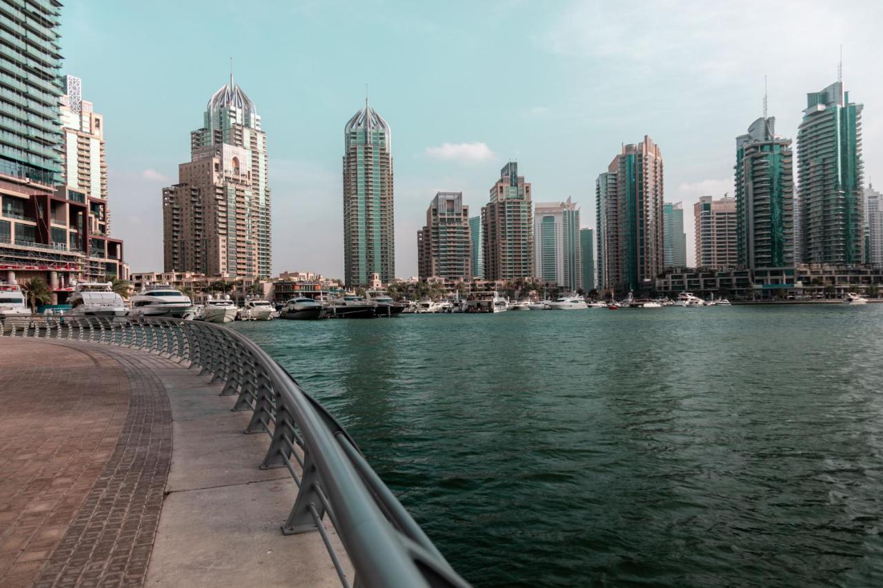 Nasma Luxury Stays - Cayan Tower Dubai Exterior foto