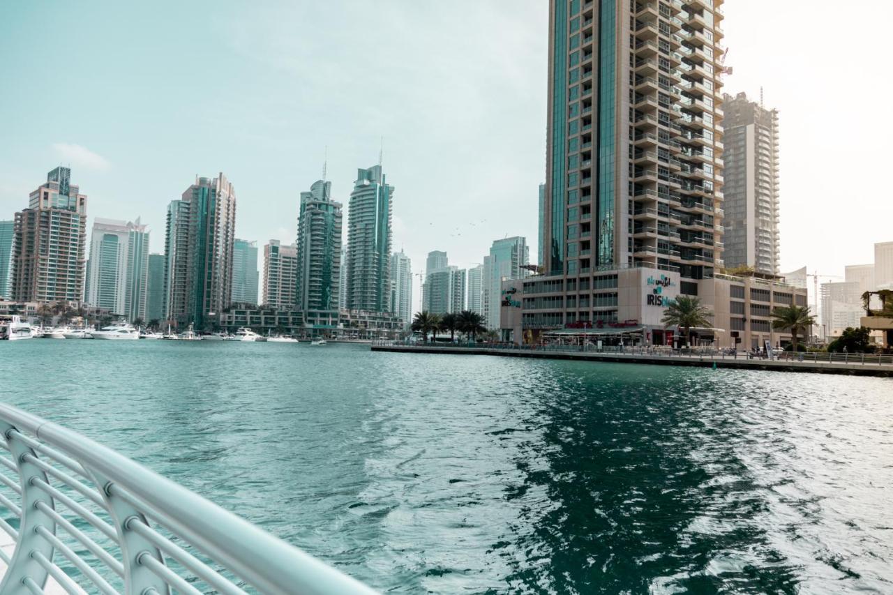 Nasma Luxury Stays - Cayan Tower Dubai Exterior foto